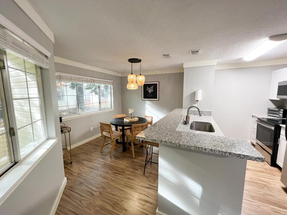 The Cozy Bohemian In Mid-City! Huntsville Exteriör bild